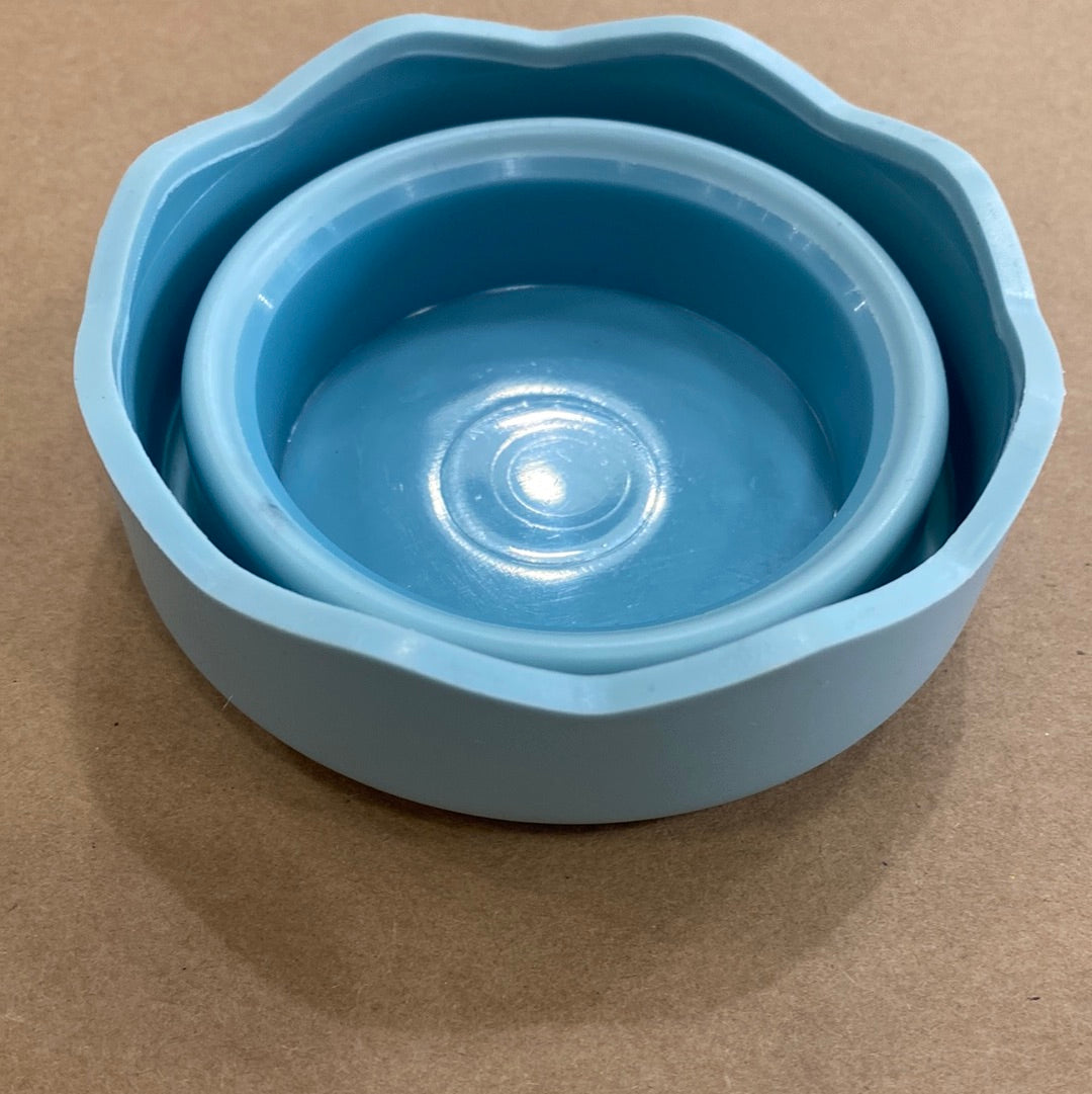 Posners Collapsible Blue Round Water Cup