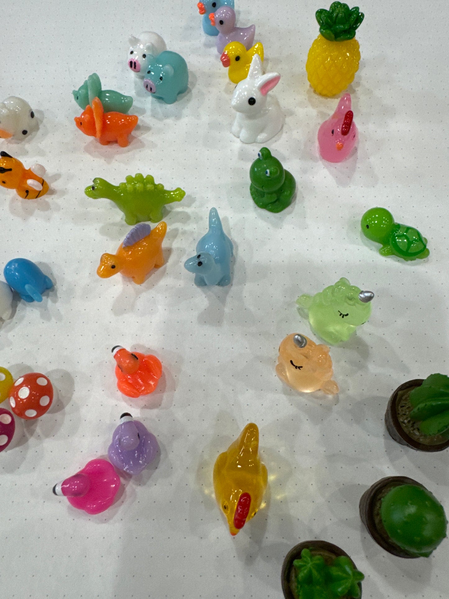 Posners Mini Resin Trinkets