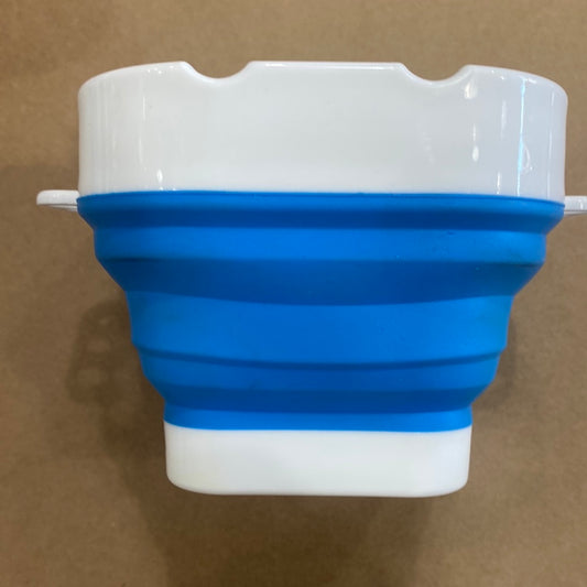 Posners Collapsible Blue Square Water Cup