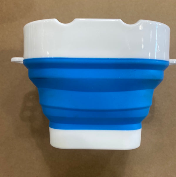 Posners Collapsible Blue Square Water Cup