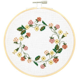 Embroidery Kit Strawberry Wreath